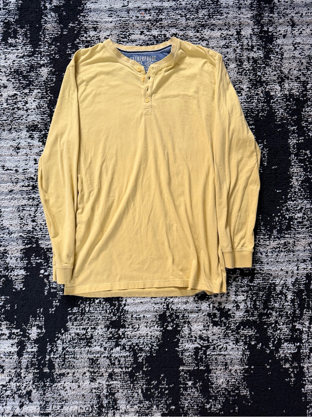 Weatherproof Men's Long-Sleeve Henley in Pale Yellow